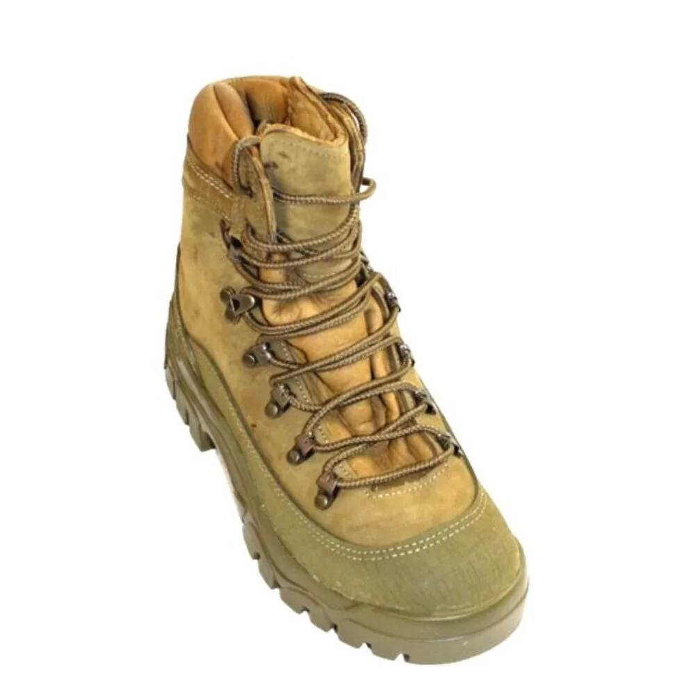Belleville Mountain MCB 950 Gore Tex Vibram Combat Hiker Boot Khaki Size 5.5 (W)